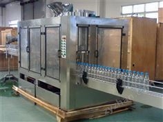 4000瓶每小時灌裝機